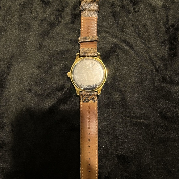 Guess watch - Picture 2 of 3